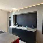 Deluxe Mit Sauna, Gehobene Ausstattung, Sydney Schwarzenbek