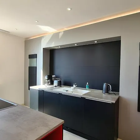 Deluxe Mit Sauna, Gehobene Ausstattung, Sydney Schwarzenbek